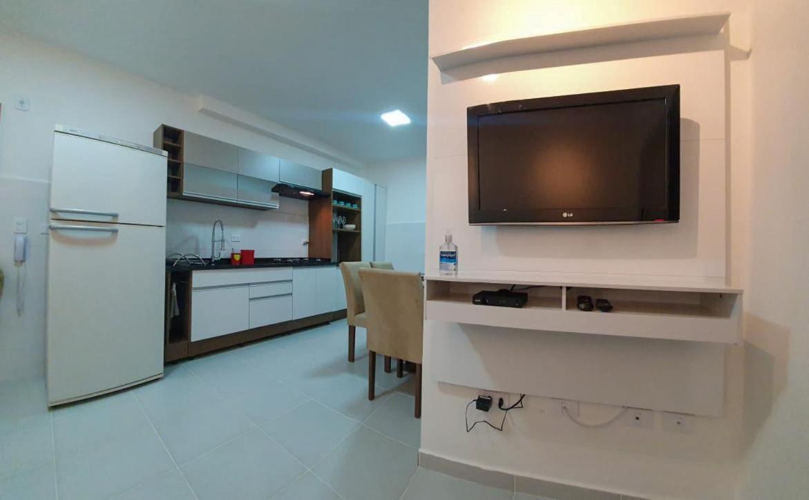 Apartamento Novo , Poucos Metros Da Praia Com Wi Fi Ubatuba Eksteriør billede